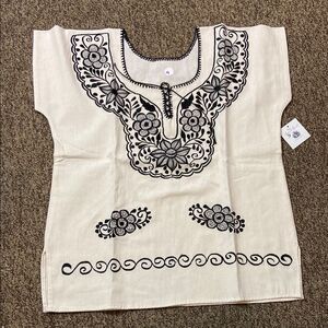 Agave Girl Boutique Embroidered Cream Top with Black Floral Design Size M